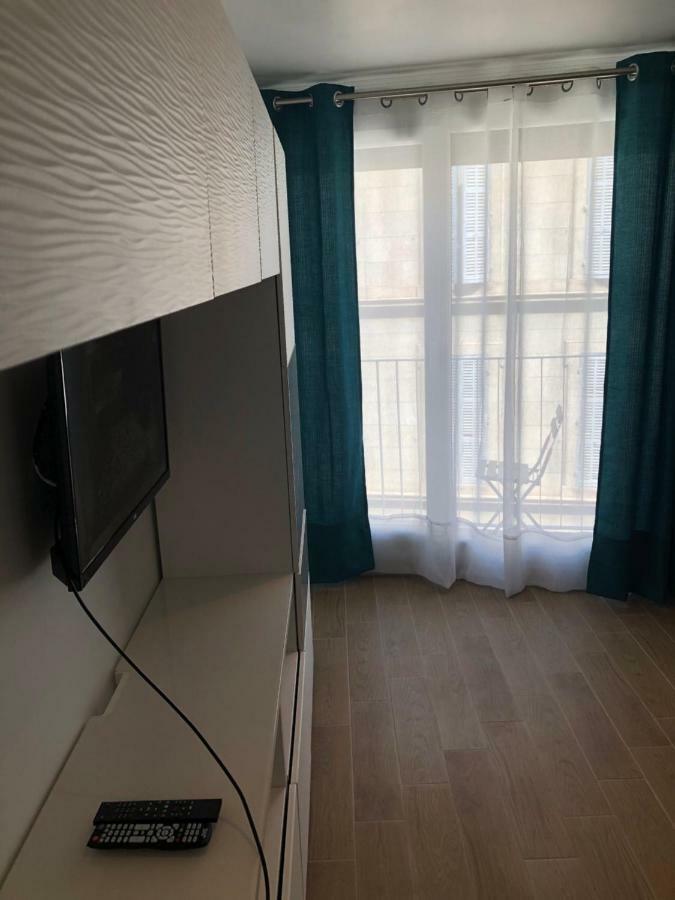 Studio Gare Saint Charles Marseille Exterior photo